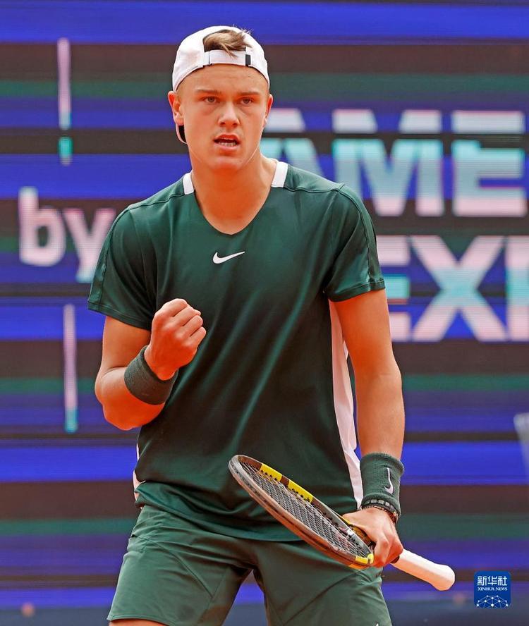 阵容调整压 阵容调整压