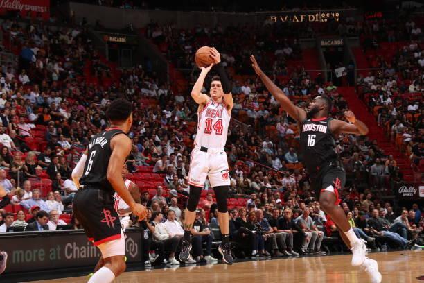 郭艾伦的个 郭艾伦的个